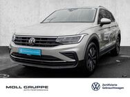 VW Tiguan 1.5 TSI DSG Move NAVI ACC EL.HECK PDC - Düsseldorf