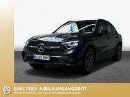 Mercedes GLC 300, de AMG NightP Digital-Light, Jahr 2023 - Schweinfurt