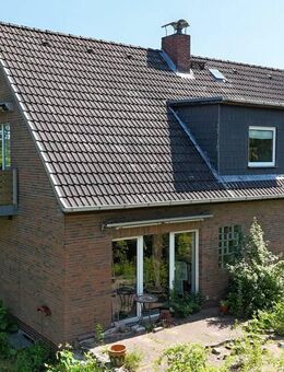 Teilvermietetes Einfamilienhaus mit Einliegerwohnung in schöner Lage von Hartenholm - Hartenholm