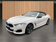 BMW M8, 50 i xDrive Laser °, Jahr 2023 - Dresden