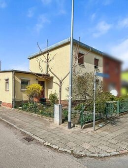 Endlich Platz für alle - familienfreundliche Doppelhaushälfte mit Garten und Garage - Köthen (Anhalt)