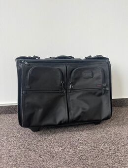 Tumi Kleidersack in gutem Gebrauchtzustand - Hamburg