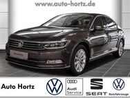 VW Passat Highline 1.4 TSI DSG! AHK, Navi Pro, Standheizung, Assistenzpaket uvm - Duisburg