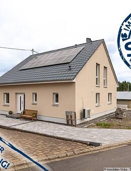 Junger Neubau aus 2023 mit Doppelgarage und großem Grundstück in Retterath/Vulkaneifel - Retterath