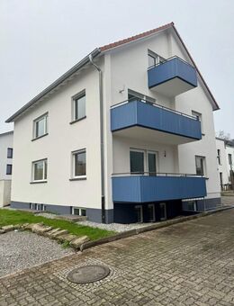 3-Zimmer-Wohnung -DG- Balkon und EBK -Komplett Saniert- Erbbauzins monatlich ca. 26.- € - Konstanz