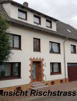 Wohnhaus mit Einliegerwohnung in der Kernstadt Borgentreich - Borgentreich (Orgelstadt)
