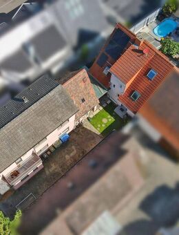 Zwei Häuser auf eigenen Grundstücken - vielseitiges Potenzial in Eggenstein - Eggenstein-Leopoldshafen