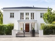 *SECRET SALE* Luxuriöse Unternehmervilla mit viel Charme & größtmöglicher Privatsphäre /TOP STANDORT - Neresheim