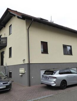 Investitionschance: Vermietetes 6-Familienhaus in Burg-Gräfenrode! - Karben