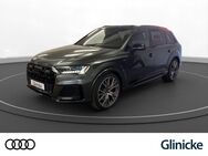 Audi Q7, 60 TFSIe qu S line, Jahr 2021 - Minden (Nordrhein-Westfalen)