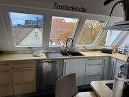 ZENTRALE STADTWOHNUNG MIT GARAGE - 5-Zi.-Maisonette-Whg., Dachterrasse in Kirchheim - 136-24 - Köngen