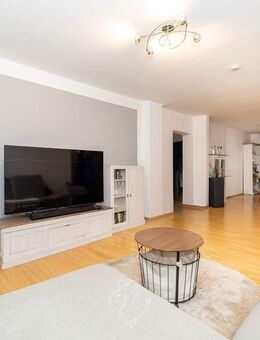 RESERVIERT: Helle und vermietete Eigentumswohnung mit Potential zur Wertsteigerung in Eisingen - Eisingen (Bayern)