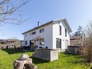 Traumhaft schön! Neuwertiges Niedrigenergiehaus mit Einliegerwohnung in Oderding - Polling (Landkreis Weilheim-Schongau)