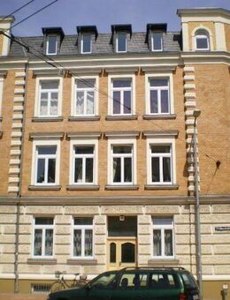 City-Wohnung mit Wannenbad wartet auf neuen Mieter ! - Schwerin