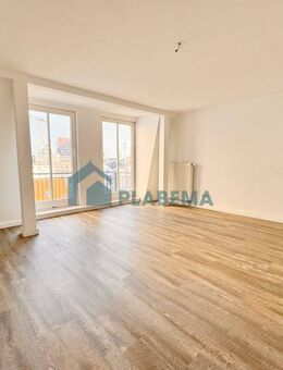 Frisch renoviert - Blick auf den Schweriner Dom, Balkon, EBK - Schwerin