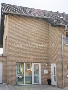 **FAMILIENHAUS** Gepflegte Doppelhaushälfte, 5 Zimmer, Südwest-Terrasse und Garage - Siegburg