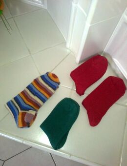 Damen Stricksocken - neu - Burgwald