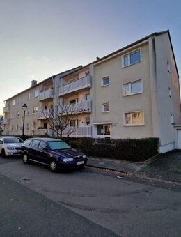 Sanierte Wohnung in ruhigem Wohnhaus - Düsseldorf