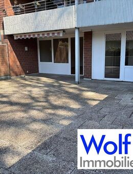 PROVISIONSFREI ! ABSOLUTES ZENTRUM - SEHR RUHIG - GROßE TERRASSE -- Gesucht werden 1 - 2 Personen!! - Bünde