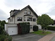 Außergewöhnliche Wohnung in Niederkassel: 114 m², Kamin, Balkon und Fußbodenheizung! - Niederkassel