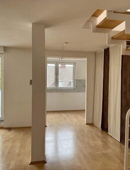 Stilvolle Dachgeschoss-Galeriewohnung mit Loggia - Dortmund