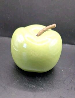 Deko Figur Apfel mit Stiel Obst Keramik Edel Tischdeko Weihnachten Grün 5cm hoch - Essen