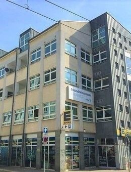 Wohnen in Stadtfeld, große helle 3-Raum-Wohnung mit Abstellraum & Einbauküche . - Magdeburg