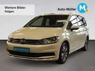 VW Touran, 1.5 TSI MOVE Standhzng LE, Jahr 2023 - Hüttenberg