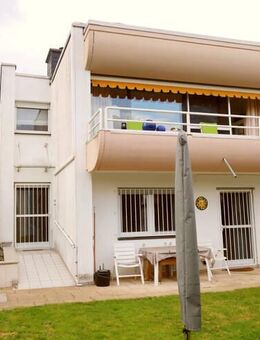 ROSBACH > Endreihenhaus iauf Berg! ~ 127 m², 4ZKBWC +Balkon +Abstellraum +Tiefgarage +Garten - Rosbach (Höhe)