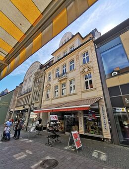 zentrale 4-Raum-Altbauwohnung mit Einbauküche zum Verlieben! - Eisenach