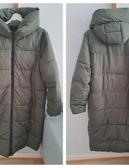 Winterjacke von C&A. Gr. 48 - Berlin