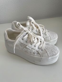 Damenschuhe weiße sneaker spitze größe 37 - Wiesbaden