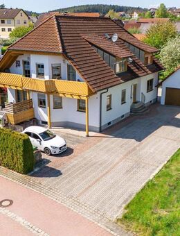 Attraktive Kapitalanlage: Dreifamilienhaus im Vilstal - Ensdorf (Bayern)