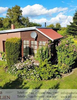 * RESERVIERT * Kleiner, gemütlicher Bungalow auf großem Grundstück in Oberkrämer - Oberkrämer