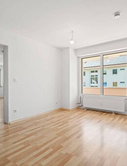Absolute Wohlfühlwohnung in ruhiger & stadtnaher Lage mit Garage, Stellplatz & Balkon - Biberach (Riß)