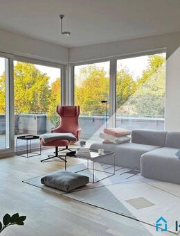 Moderne 4-Zimmer-Penthousewohnung mit Dachterrasse und Weitblick! - Bempflingen