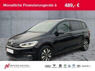 VW Touran, 2.0 TDI MOVE IQ DRIVE, Jahr 2023 - Bayreuth