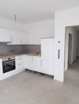 ERSTBEZUG! Moderne 3-Zimmer-Wohnung mit Balkon in zentraler Lage von Varel-Obenstrohe zu vermieten - Varel