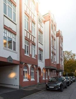 Große 2-Zimmer Altbauwohnung mit Badewanne in Bremerhaven-Lehe! - Bremerhaven