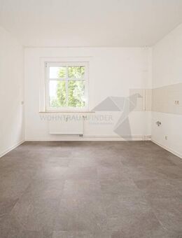 Helle, gemütliche 2 Raum-Wohnung mit Tageslichtbad und großer Wohnküche am Chemnitzer Küchwald - Chemnitz