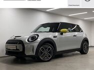 MINI Cooper S, E HK-HiFi, Jahr 2021 - Rosenheim