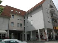 Im Herzen von Maihingen renovierungsbedürftige 1 ½ - Zimmer Wohnung mit Aufzug und Balkon - Sindelfingen