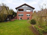 Gepflegtes Zweifamilienhaus auf großzügigem Grundstück direkt in Langelsheim! - Langelsheim