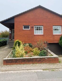 Einfamilienhaus mit Wintergarten, Vollkeller und Garage in Drochtersen - Drochtersen