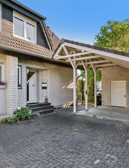 Attraktive Doppelhaushälfte in toller Lage von Bielefeld-Brackwede - Bielefeld