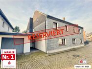 Charaktervolles Zweifamilienhaus mit Garten, Garage und Stellplätzen sucht Handwerker in OB-Holten - Oberhausen