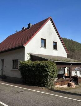 Freistehendes Einfamilienhaus in idyllischer Lage - Lemberg