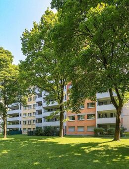 Kapitalanlage in München-Perlach: Vermietete 1-Zimmer-Wohnung mit Blick ins Grüne - München