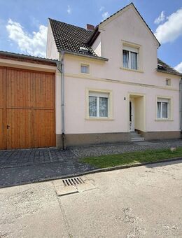 Landidylle mit Potenzial - Sanierungsbedürftiges Einfamilienhaus mit reichlich Platz - Wollin