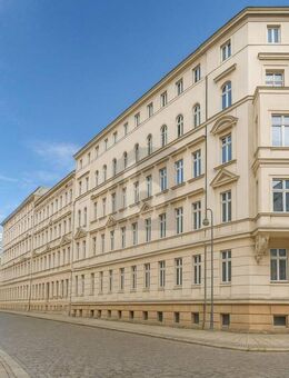STILVOLL SANIERTER ALTBAU MIT AUFZUG - Leipzig